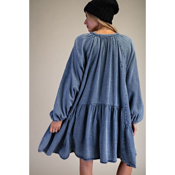 1009 EASEL Large Washed Denim Oversized Fit Tiered Dress - Picture 6 of 6
